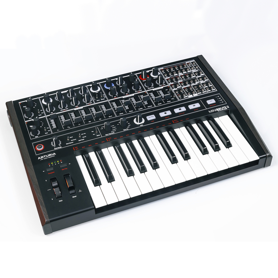 136951 MiniBrute 2 Noir - Image 1
